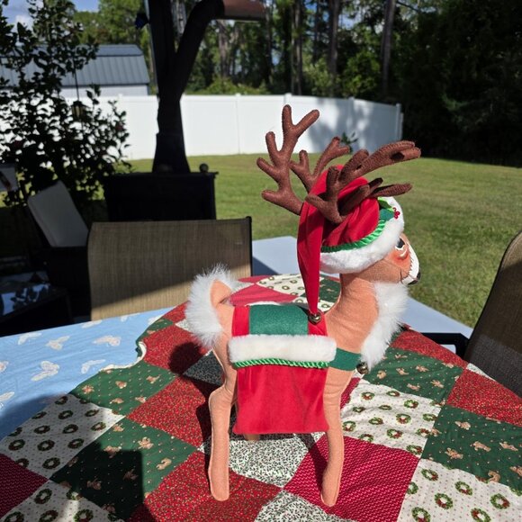 18" Tall Annalee Posable Christmas Reindeer Santa‎ Hat Pockets Figure 2006 - Picture 6 of 10